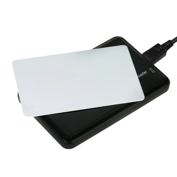 CARTE RFID 1K / 4K / 125 KHZ – POUR CONTRÔLE D’ACCÈS, POINTAGE & GESTION COMMERCIALE